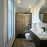Le Twelve 3*