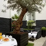 Le Twelve 3* París
