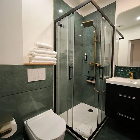 Le Twelve 3* Paříž