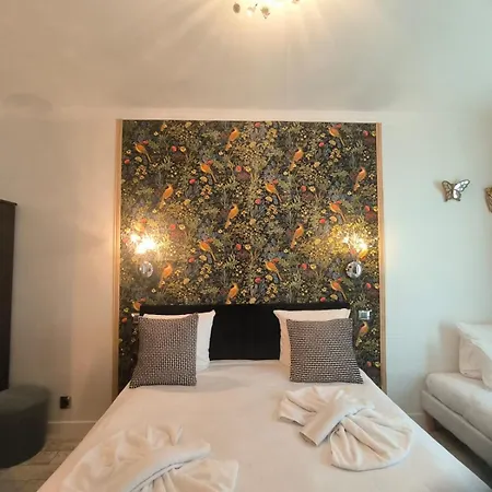 Le Twelve Hotel Parijs