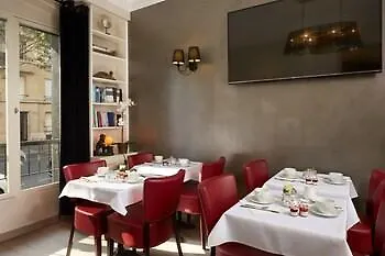 Le Twelve Szálloda